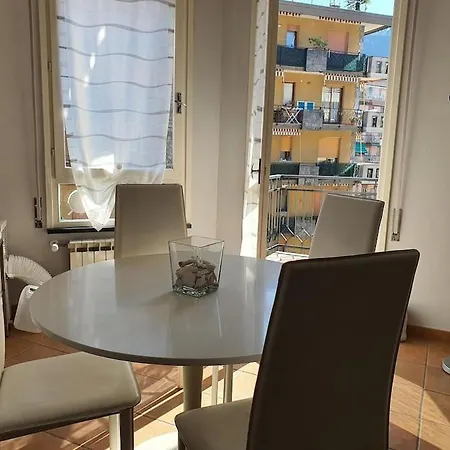 Betti Apartment *